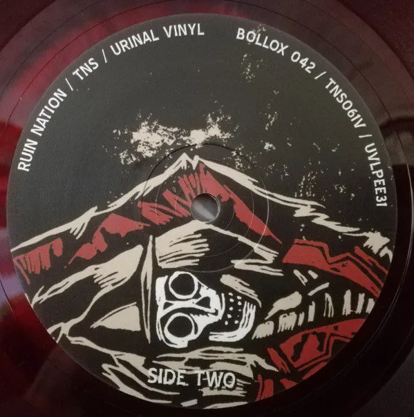 Grand Collapse Along The Dew LP rød vinyl brukt