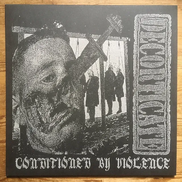 Decorticate Conditioned by Violence LP svart vinyl powerviolence