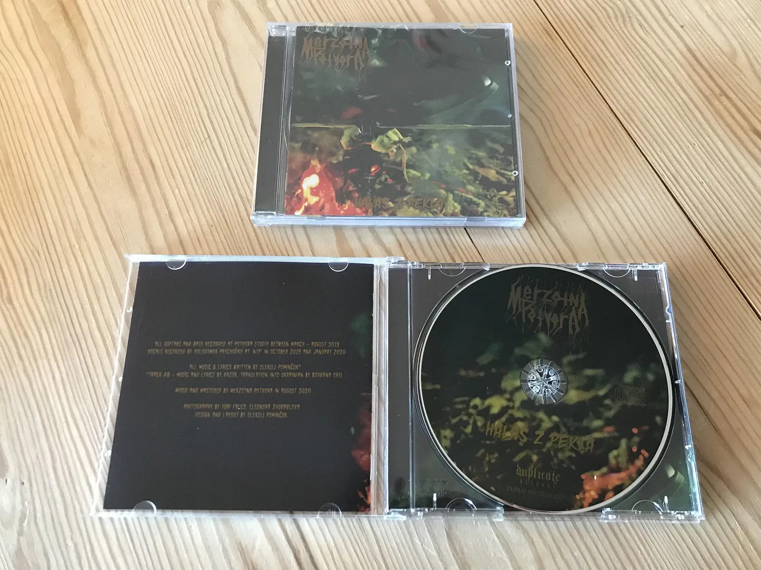 Merzotna Potvora Halas Z Pekla CD booklet