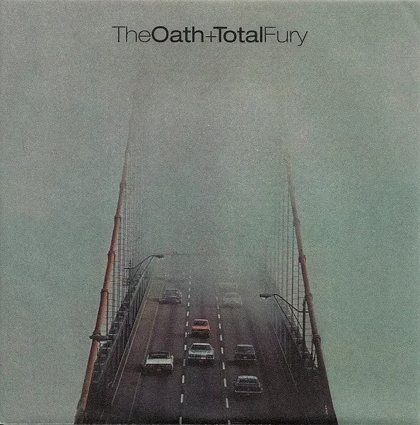 Das Oath Total Fury split 7" vinyl brukt klar