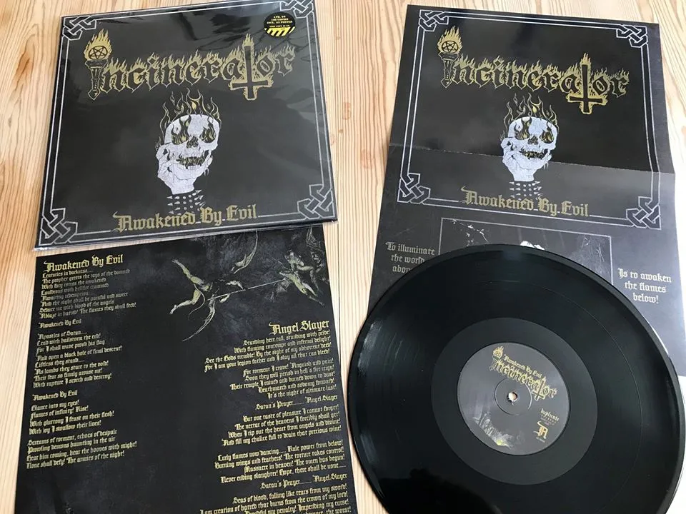 Incinerator Awakened By Evil MLP svart vinyl